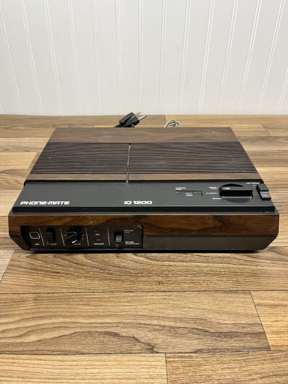 Vintage 1980's PHONE-MATE IQ 1200 Answering Machine w/ Cassette Tape